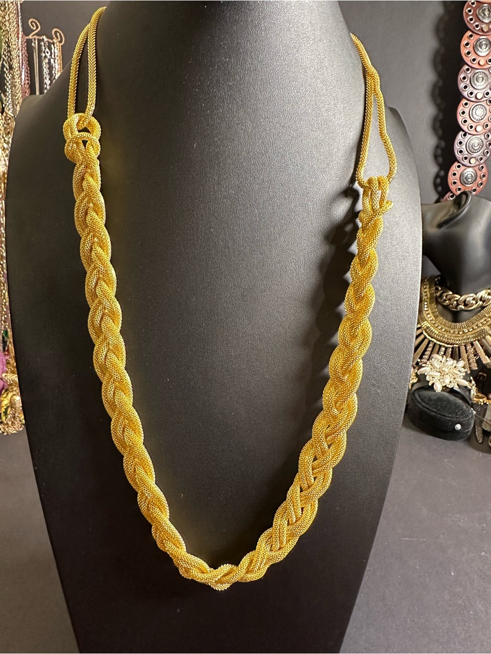 E.sMor NWT Luxurious Gold Braided statement Necklace 34”